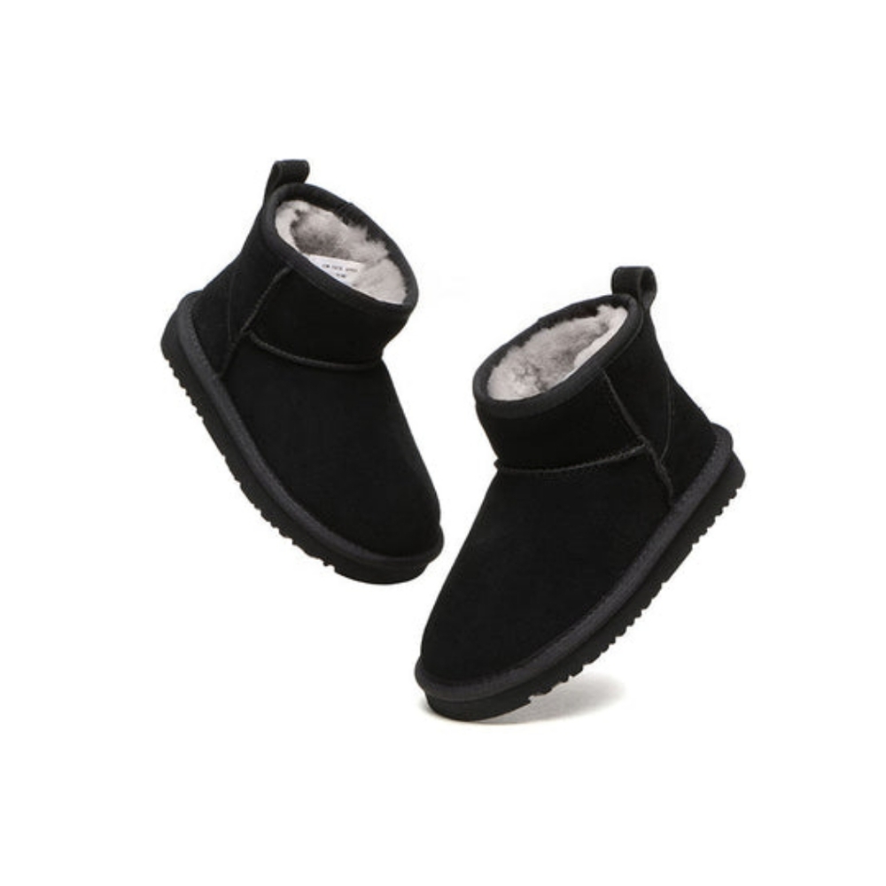 NWT Ugg Australian Shepherd Kids Mini boots